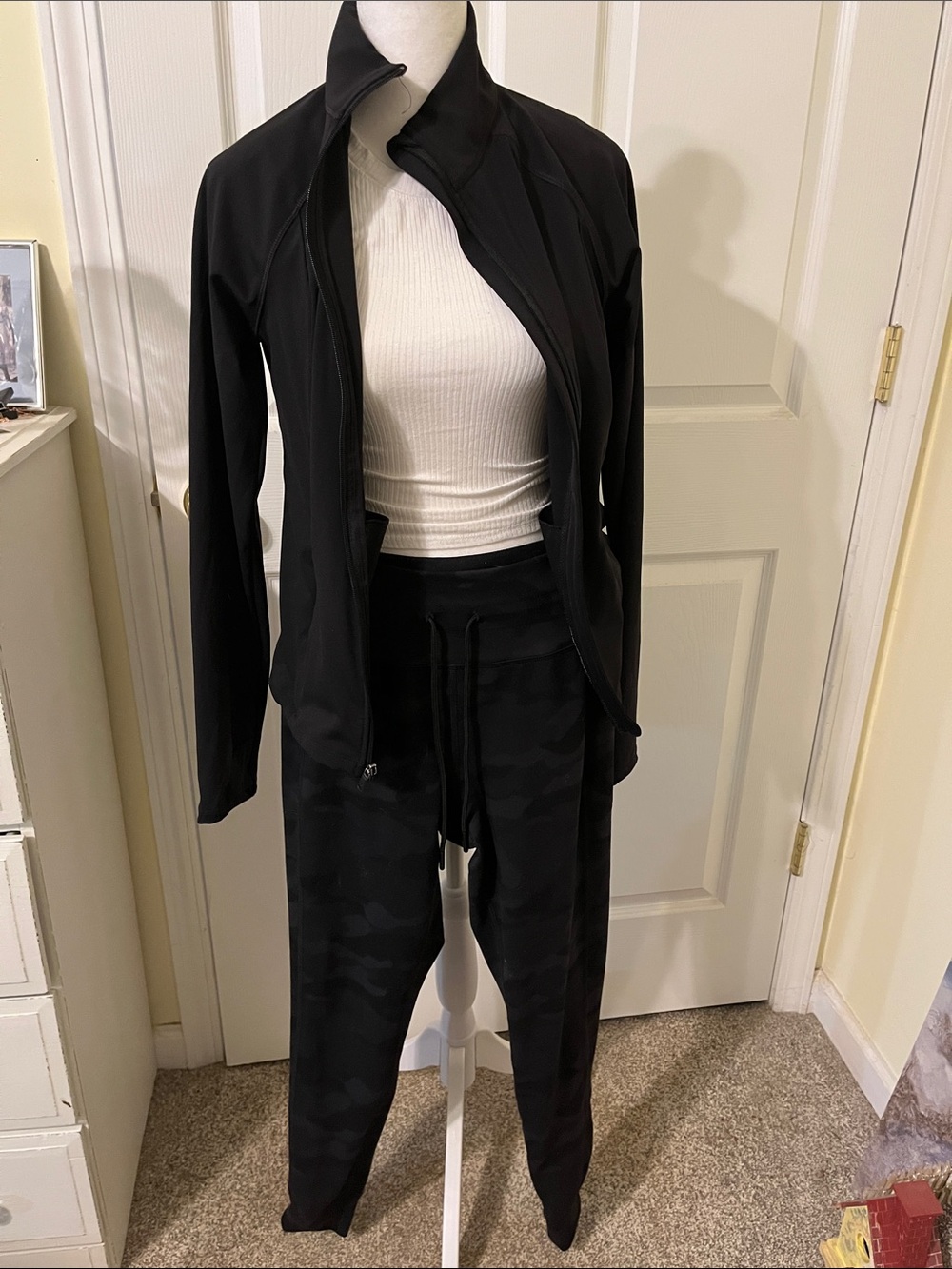 Junior Small Black Zip Jacket, Midriff Shirt & Drawstring Joggers Active Set